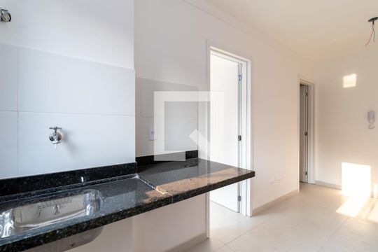 Cozinha e Área de Serviço de apartamento à venda com 2 quartos, 30m² em Santana, São Paulo