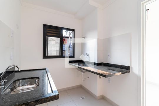 Cozinha e Área de Serviço de apartamento à venda com 2 quartos, 30m² em Santana, São Paulo
