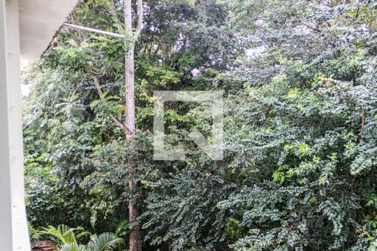 Vista de casa de condomínio para alugar com 5 quartos, 500m² em Patamares, Salvador