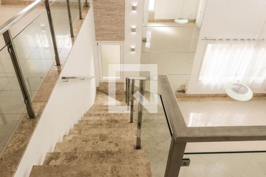 Área comum de casa de condomínio para alugar com 5 quartos, 500m² em Patamares, Salvador