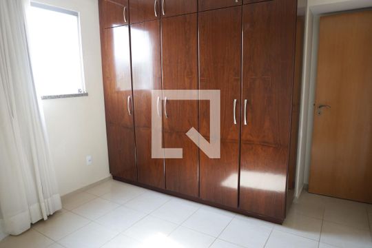 Suíte de apartamento para alugar com 2 quartos, 84m² em Jardim América, Goiânia