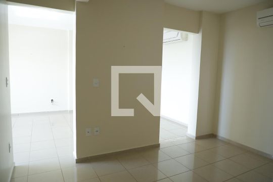 Sala de apartamento para alugar com 2 quartos, 84m² em Jardim América, Goiânia