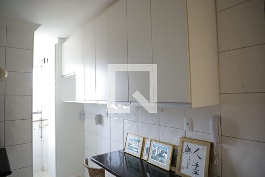 Cozinha de apartamento para alugar com 2 quartos, 84m² em Jardim América, Goiânia