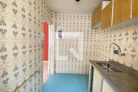 Cozinha de apartamento à venda com 2 quartos, 43m² em Piedade, Rio de Janeiro