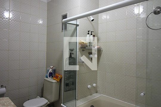 Banheiro Social de apartamento à venda com 1 quarto, 50m² em Centro, São Bernardo do Campo
