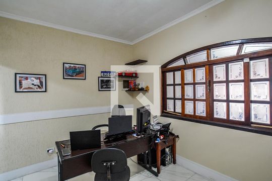 Sala de casa para alugar com 2 quartos, 280m² em Jardim Utinga, Santo André