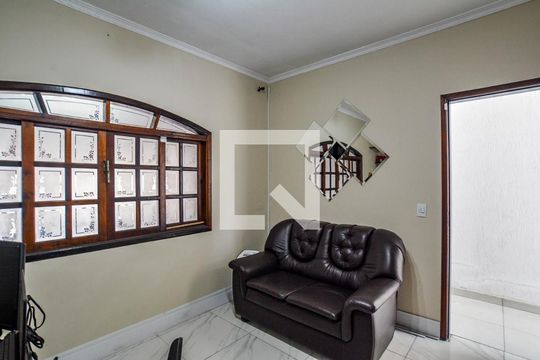 Sala de casa para alugar com 2 quartos, 280m² em Jardim Utinga, Santo André
