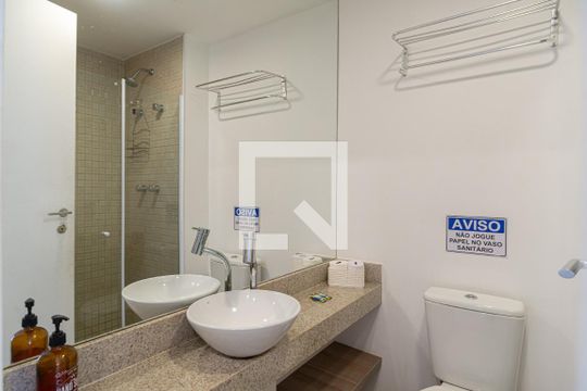 Banheiro de kitnet/studio à venda com 1 quarto, 22m² em Consolação, São Paulo