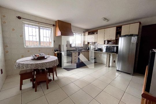 Cozinha  de casa à venda com 4 quartos, 370m² em Jardim América, São Leopoldo