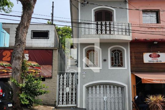 Fachada de casa para alugar com 4 quartos, 120m² em Indianópolis, São Paulo