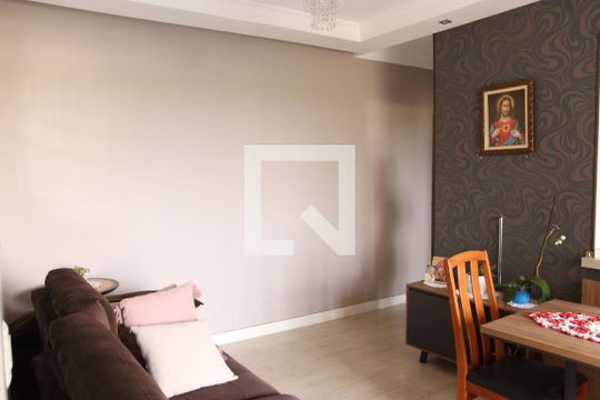 Sala de apartamento para alugar com 2 quartos, 63m² em Setor Goiania Dois, Goiânia