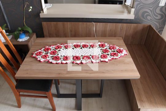 Sala de apartamento para alugar com 2 quartos, 63m² em Setor Goiania Dois, Goiânia
