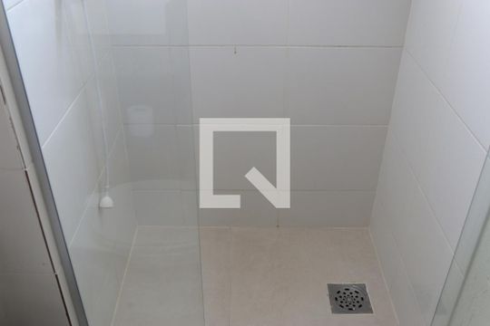 Banheiro de apartamento para alugar com 2 quartos, 63m² em Setor Goiania Dois, Goiânia