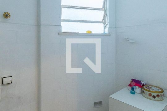 Banheiro de apartamento à venda com 2 quartos, 68m² em São Cristóvão, Rio de Janeiro