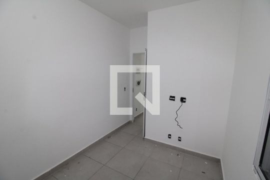 Quarto de apartamento para alugar com 1 quarto, 30m² em Vila Diva, São Paulo