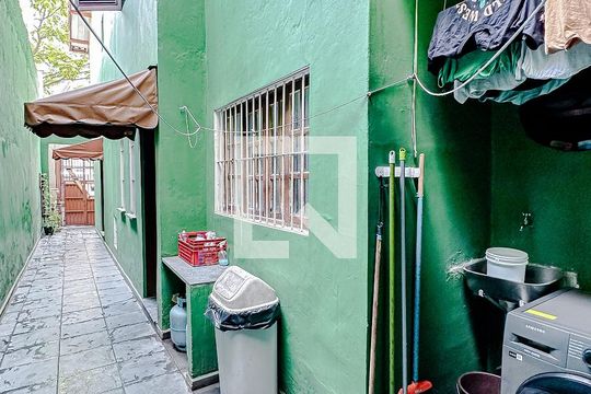Área externa de casa à venda com 3 quartos, 180m² em Ipiranga, São Paulo