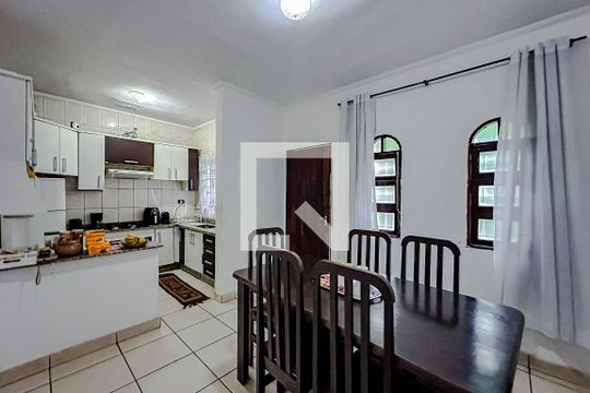 Cozinha de casa à venda com 3 quartos, 180m² em Ipiranga, São Paulo
