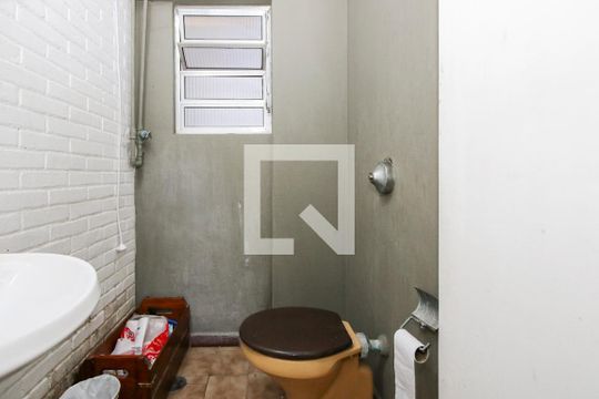 Lavabo de casa para alugar com 3 quartos, 90m² em Jardim Aeroporto, São Paulo