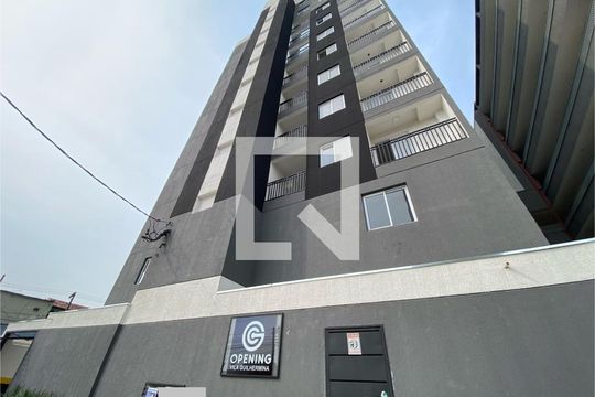 Fachada de apartamento para alugar com 2 quartos, 32m² em Vila Guilhermina, São Paulo
