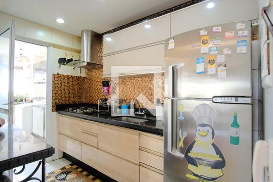 Cozinha de apartamento à venda com 3 quartos, 99m² em Vila Gomes Cardim, São Paulo