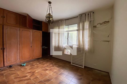 Quarto 2 de casa à venda com 5 quartos, 403m² em Méier, Rio de Janeiro