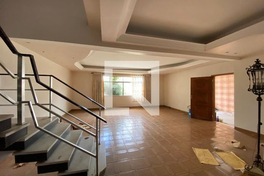 Casa à venda com 5 quartos, 403m² em Méier, Rio de Janeiro