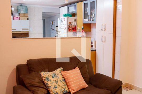 Sala 2 de casa à venda com 4 quartos, 200m² em Bandeiras, Osasco