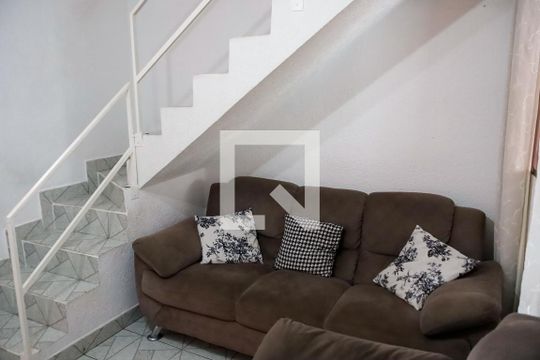 sala de casa à venda com 4 quartos, 200m² em Bandeiras, Osasco