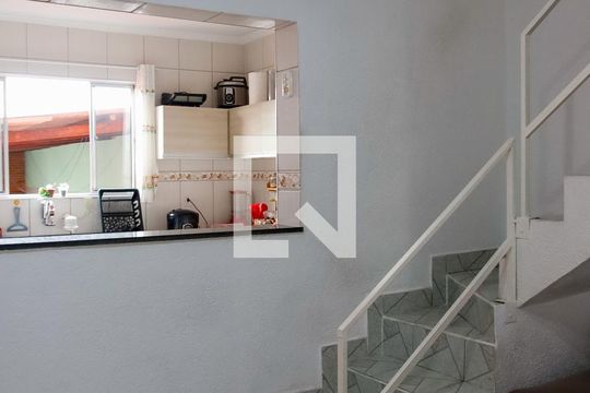 sala de casa à venda com 4 quartos, 200m² em Bandeiras, Osasco