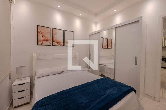 Quarto de apartamento para alugar com 1 quarto, 48m² em Consolação, São Paulo