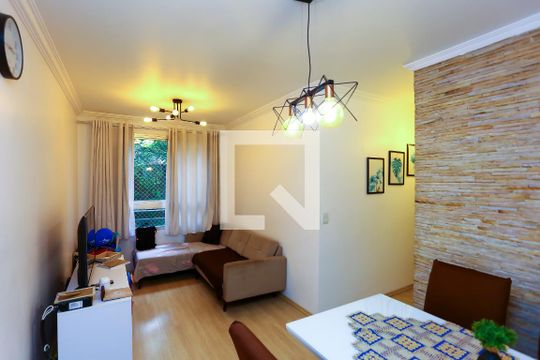 sala de apartamento para alugar com 2 quartos, 49m² em Fazenda Morumbi, São Paulo