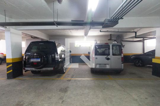 Garagem de apartamento à venda com 3 quartos, 156m² em Santana, São Paulo