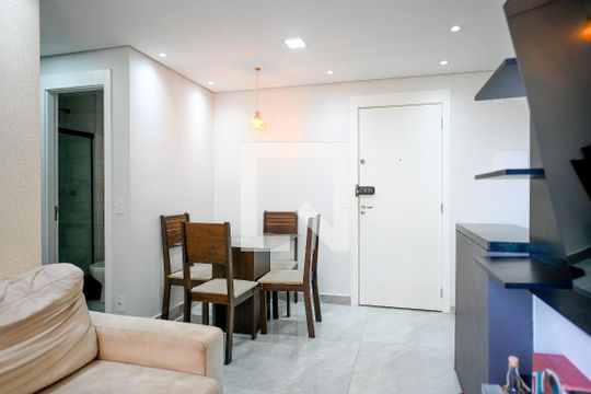 Sala de apartamento à venda com 2 quartos, 40m² em Jardim Santa Emília, São Paulo