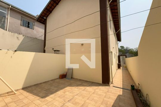 Quintal de casa para alugar com 2 quartos, 50m² em Vila Hipica, Vinhedo