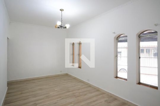 Casa à venda com 2 quartos, 170m² em Olímpico, São Caetano do Sul