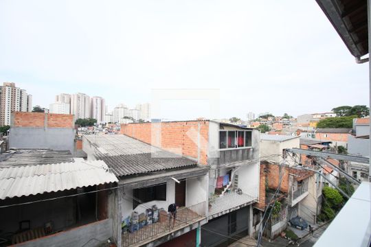 Vista de casa à venda com 3 quartos, 84m² em Jardim Nova Esperança, Taboão da Serra