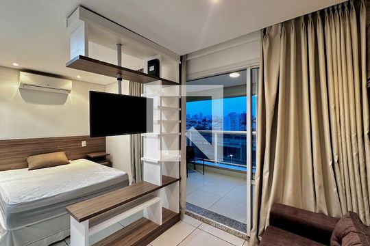 Sala de kitnet/studio para alugar com 0 quarto, 35m² em Jardim Aeroporto, São Paulo