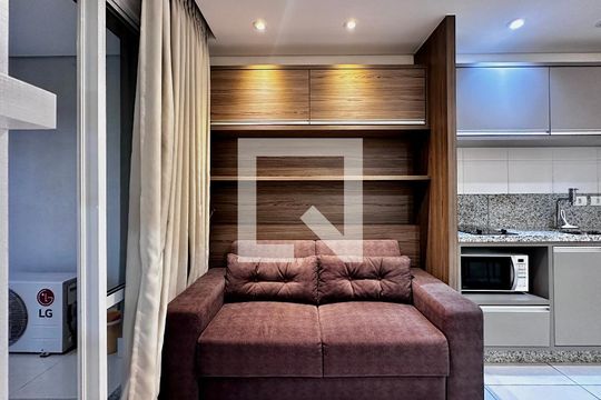 Sala de kitnet/studio para alugar com 0 quarto, 35m² em Jardim Aeroporto, São Paulo