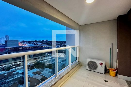 Sacada de kitnet/studio para alugar com 0 quarto, 35m² em Jardim Aeroporto, São Paulo