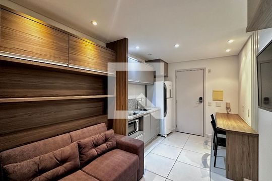 Sala de kitnet/studio para alugar com 0 quarto, 35m² em Jardim Aeroporto, São Paulo