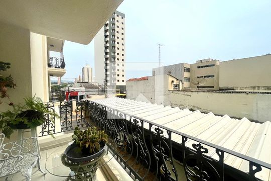 Sacada de apartamento à venda com 4 quartos, 205m² em Centro, Jundiaí