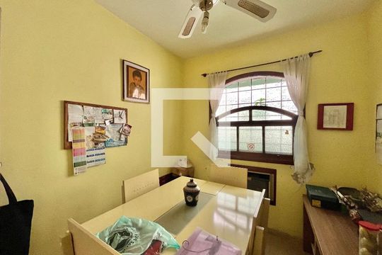 Quarto 1 de casa de condomínio à venda com 3 quartos, 250m² em Taquara, Rio de Janeiro