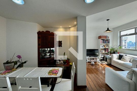 Apartamento à venda com 4 quartos, 100m² em Santo Antônio, Belo Horizonte