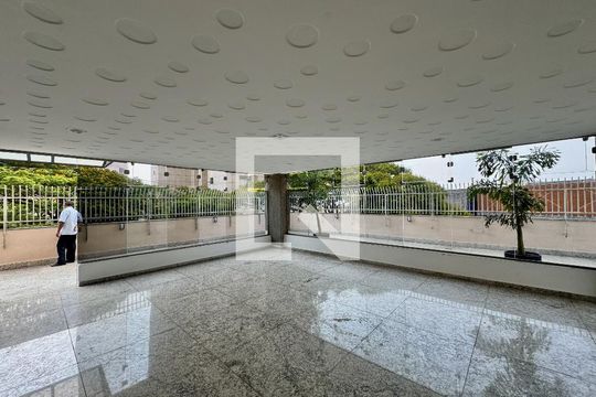 Área comum de apartamento à venda com 4 quartos, 100m² em Santo Antônio, Belo Horizonte
