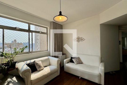 Sala de apartamento à venda com 4 quartos, 100m² em Santo Antônio, Belo Horizonte
