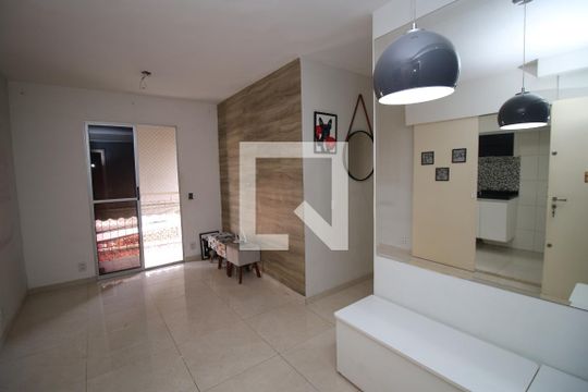 Apartamento para alugar com 2 quartos, 47m² em Irajá, Rio de Janeiro