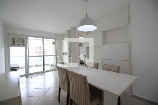 Apartamento para alugar com 2 quartos, 75m² em Barra Olímpica, Rio de Janeiro