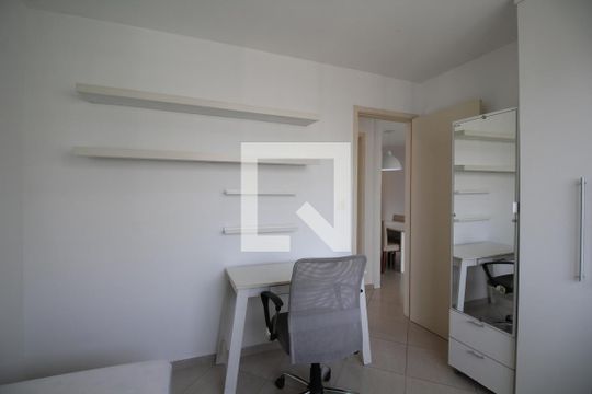 Quarto 1 de apartamento para alugar com 2 quartos, 75m² em Barra Olímpica, Rio de Janeiro