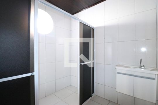 Banheiro de casa para alugar com 2 quartos, 120m² em Vila Romana, São Paulo