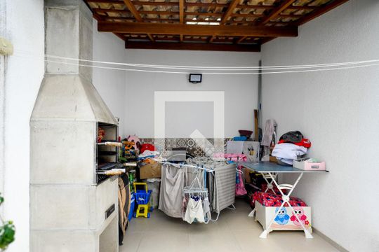 Área comum de casa à venda com 3 quartos, 136m² em Vila Moinho Velho, São Paulo